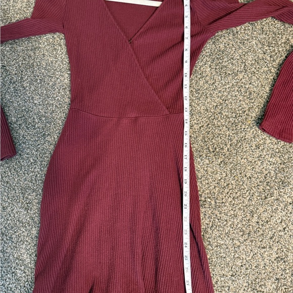 Hollister Deep Red Long Sleeve Dress - Picture 6 of 6